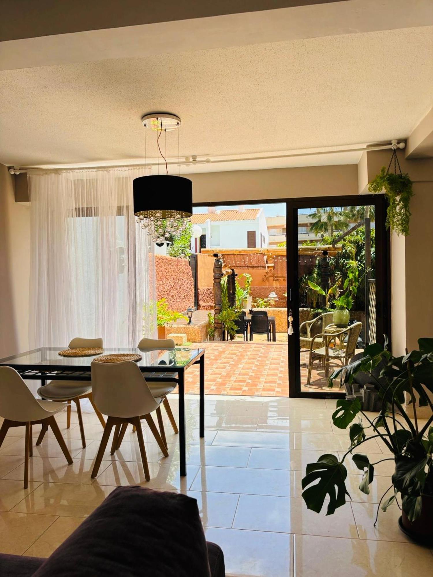 Bungalow Paraiso كالاو سالفاجي المظهر الخارجي الصورة
